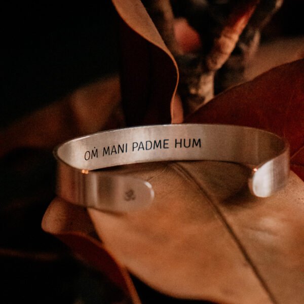 PULSEIRA OM MANI PADME HUM
